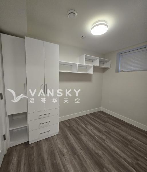 260501224316_bedroom 2.jpg